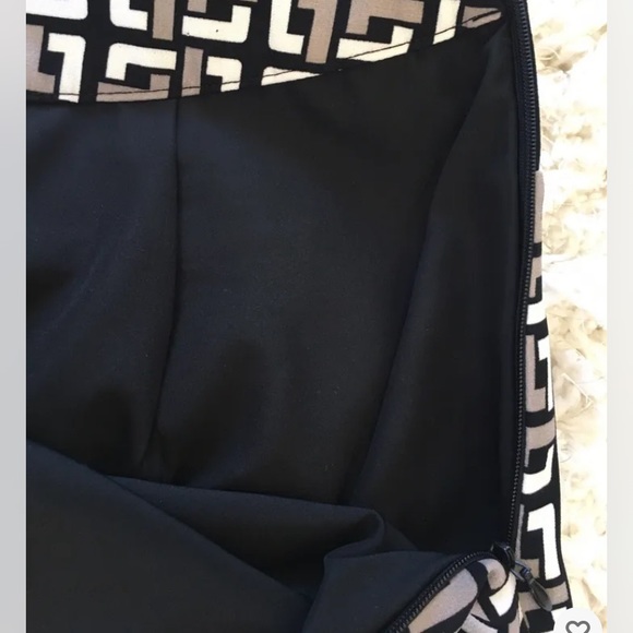 Banana Republic Skirt Size 0 Geometric Print - Picture 3 of 7